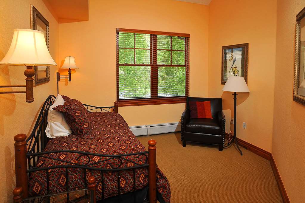 Lodge At Brookside Avon Village 部屋 写真